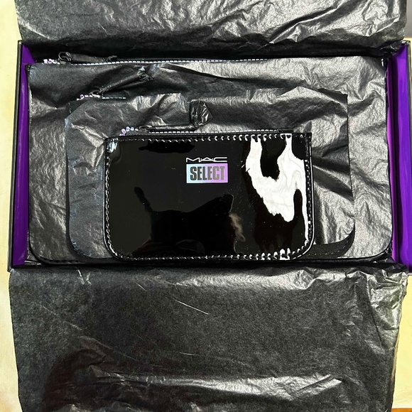 3 MAC COSMETICS CASES GIFT SET, MAC SELECT, BLACK PATENT, NEW IN ORIGINAL BOX, - Picture 1 of 13